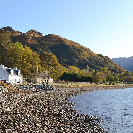 Shore Cottage Arnisdale エクステリア 写真